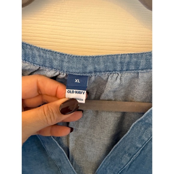 Old Navy XL Chambray Peasant Top Blue Denim Blouse Tie Cuff Boho Cotton - Picture 4 of 9